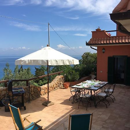 Casa Azzurra Apartment Порто Санто Стефано Екстериор снимка