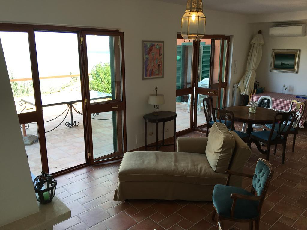 Casa Azzurra Apartment Порто Санто Стефано Екстериор снимка